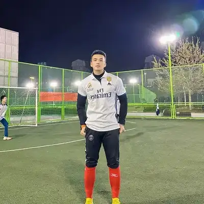龙鑫巧